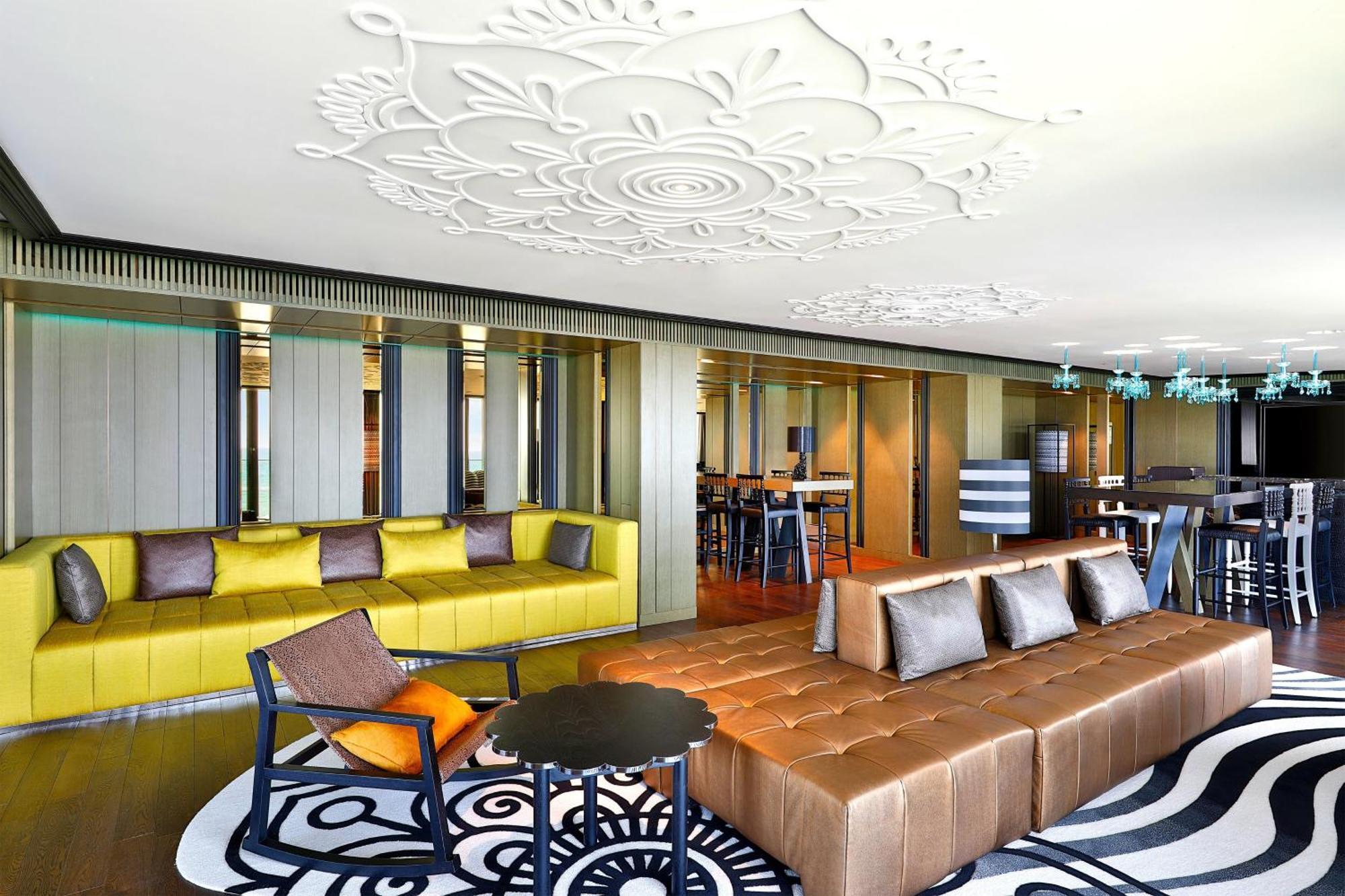 فندق دبليو مسقط المظهر الخارجي الصورة The interior of the hotel